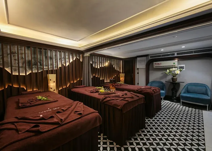 Salute Premium Hotel & Spa Hanói
